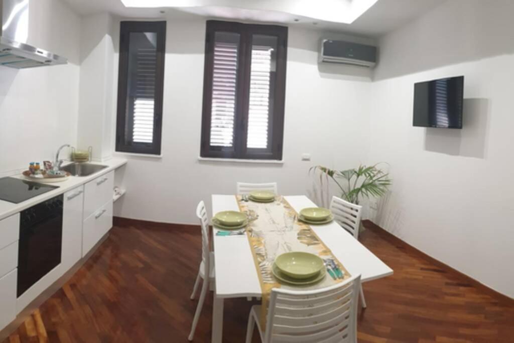 Casual Life Suite Reggio di Calabria Exteriör bild
